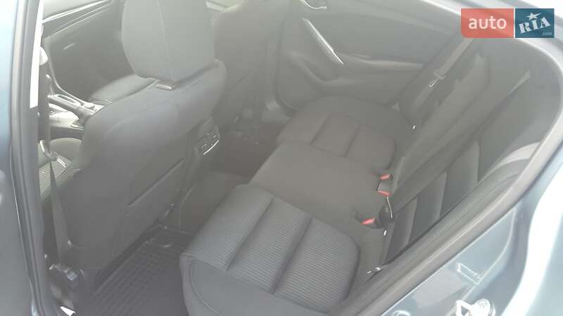 Седан Mazda 6 2014 в Луцьку