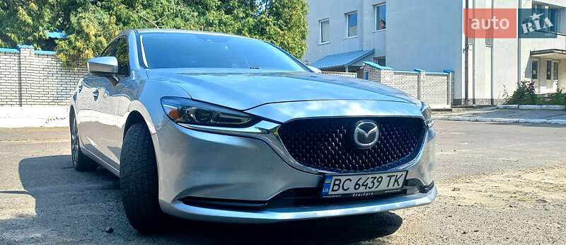 Седан Mazda 6 2018 в Львове
