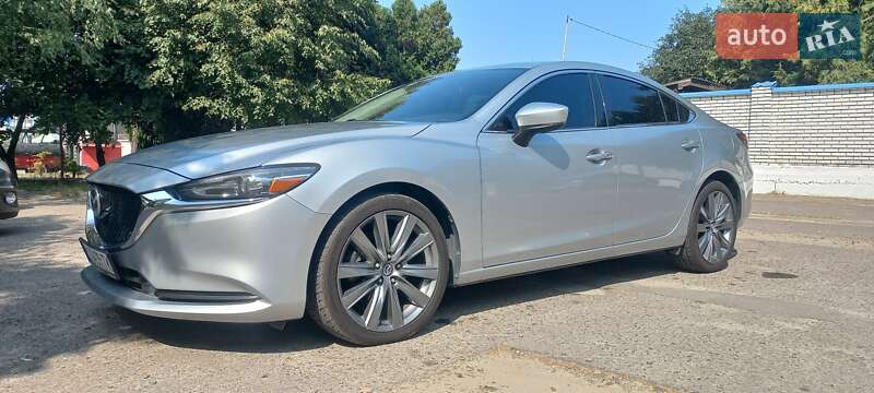 Седан Mazda 6 2018 в Львове
