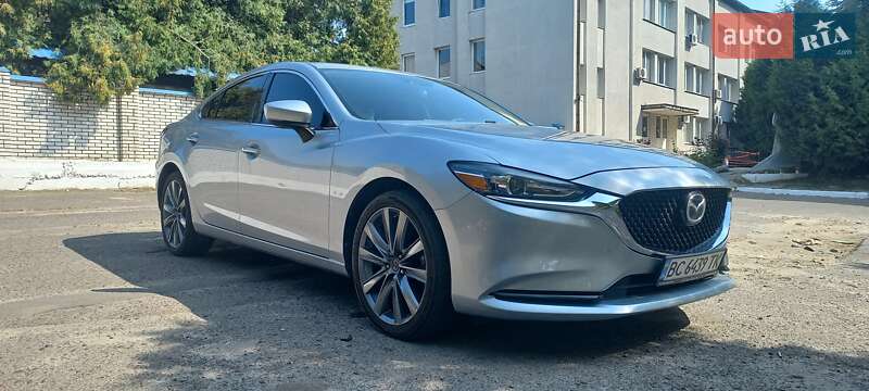Седан Mazda 6 2018 в Львове