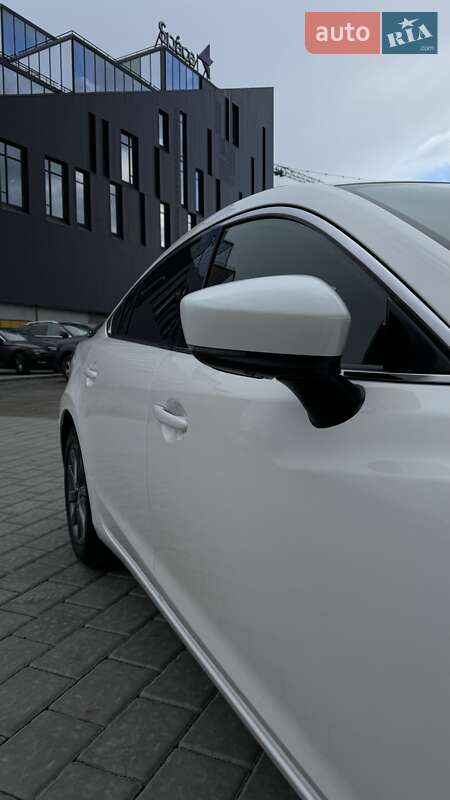 Седан Mazda 6 2018 в Ровно