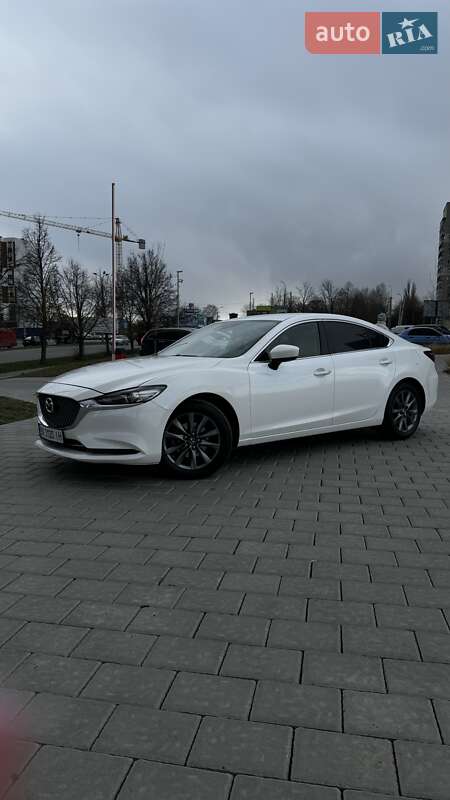Седан Mazda 6 2018 в Ровно