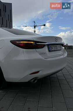 Седан Mazda 6 2018 в Ровно