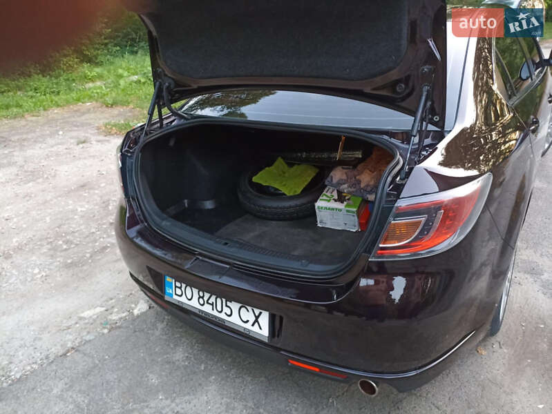 Седан Mazda 6 2008 в Тернополе