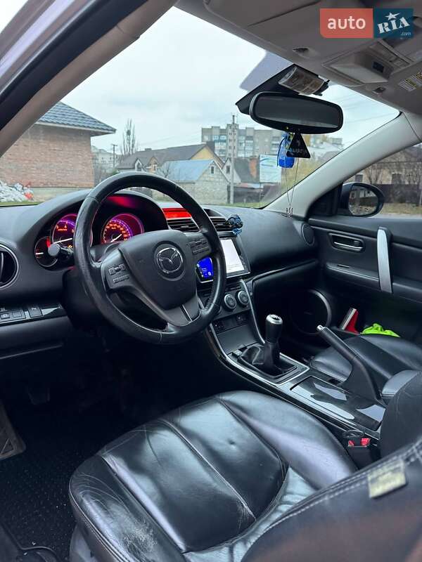 Седан Mazda 6 2008 в Луцке