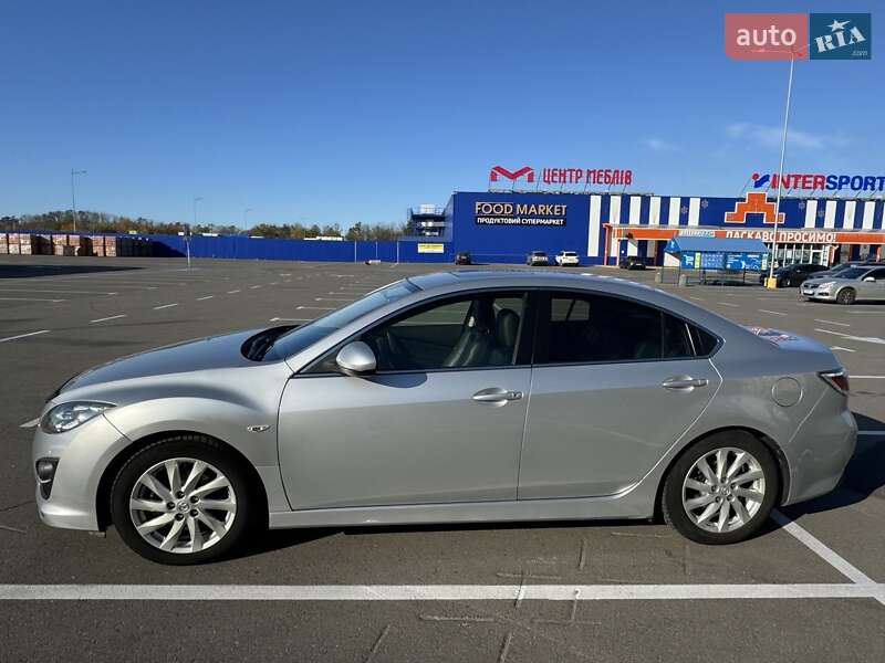 Седан Mazda 6 2012 в Киеве