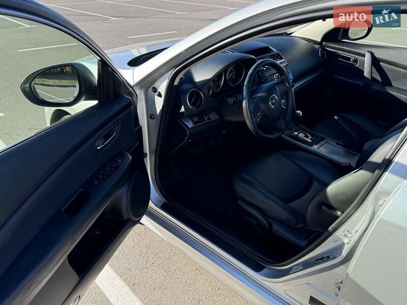 Седан Mazda 6 2012 в Киеве