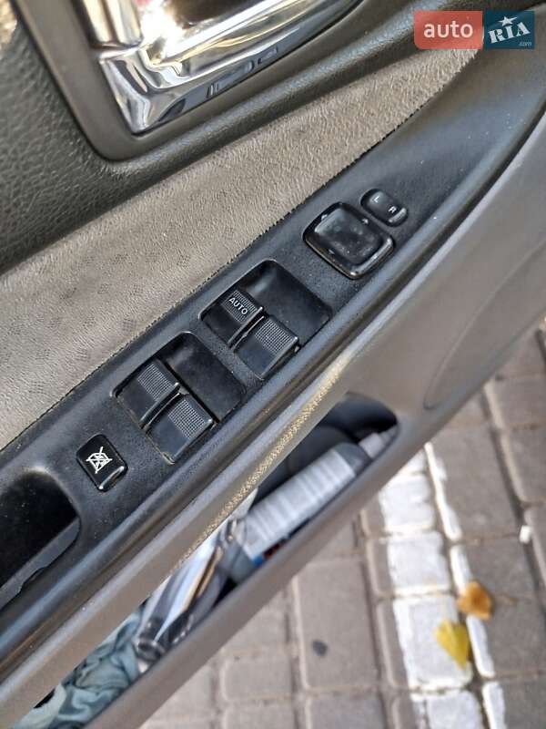 Лифтбек Mazda 6 2003 в Одессе