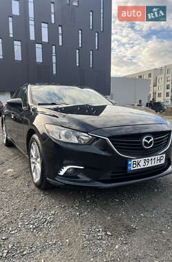 Седан Mazda 6 2015 в Ровно