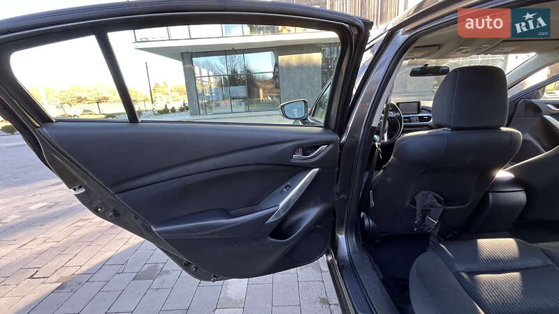 Седан Mazda 6 2015 в Житомирі