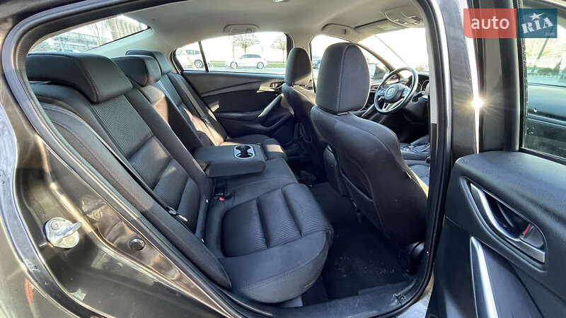 Седан Mazda 6 2015 в Житомирі