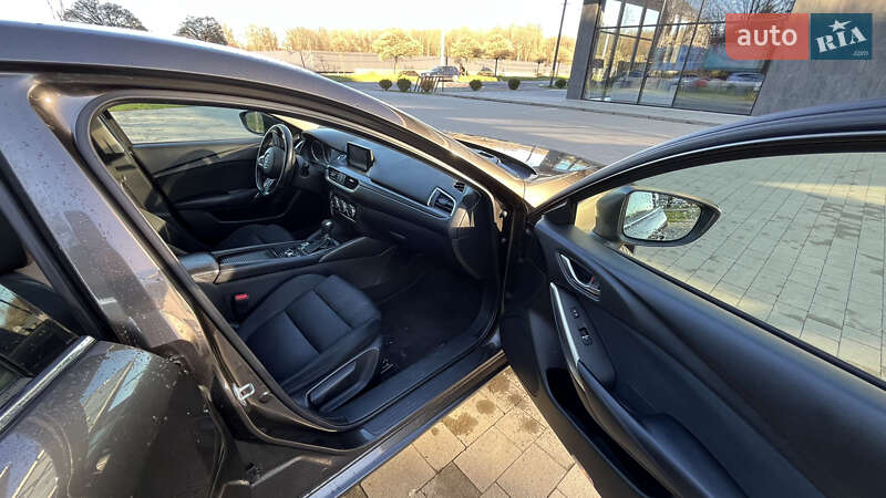 Седан Mazda 6 2015 в Житомирі