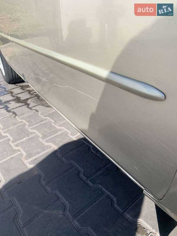 Седан Mazda 6 2003 в Каменском