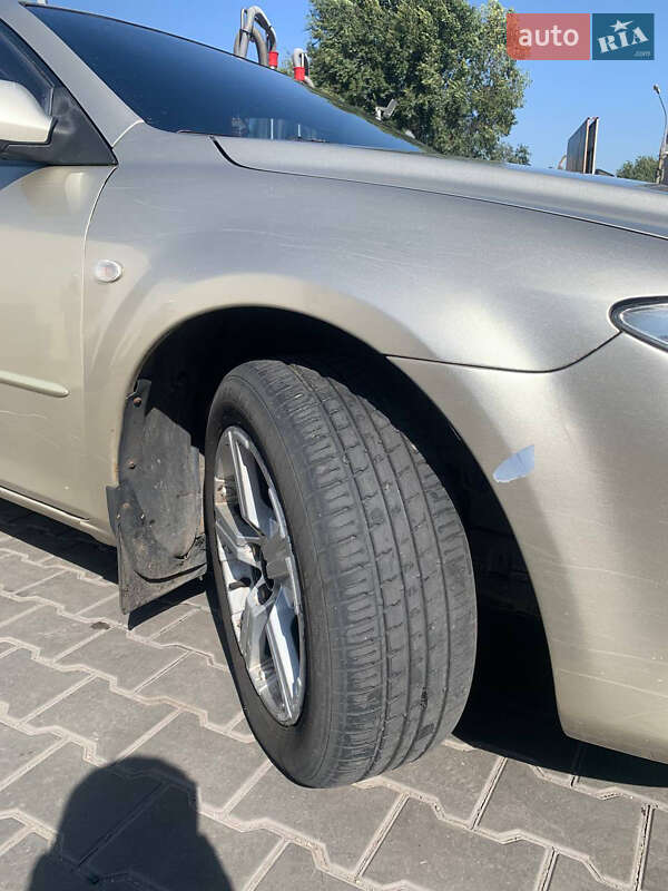 Седан Mazda 6 2003 в Каменском