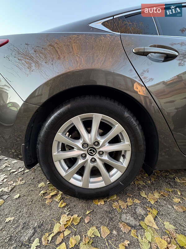 Седан Mazda 6 2015 в Запорожье