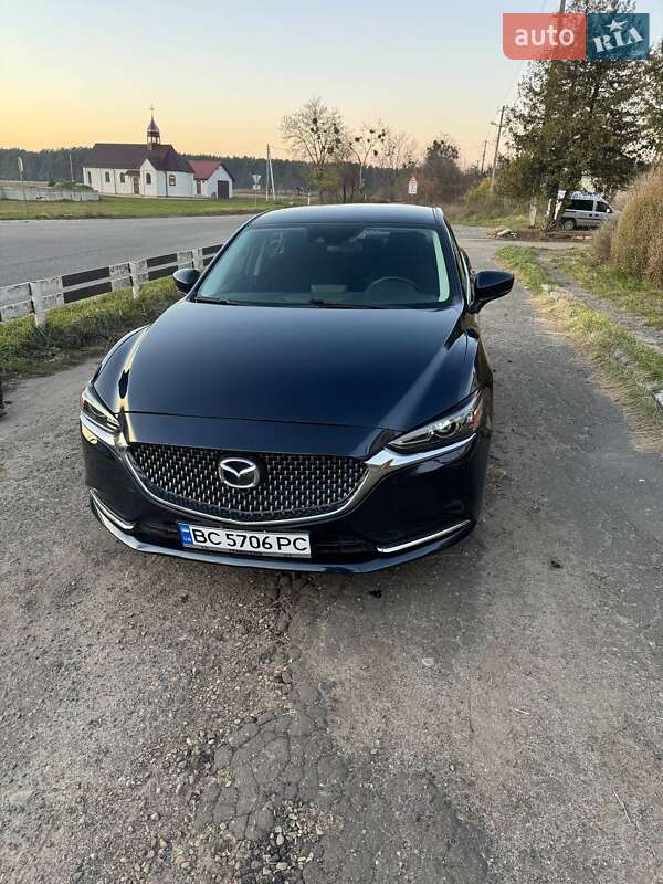 Седан Mazda 6 2018 в Львове