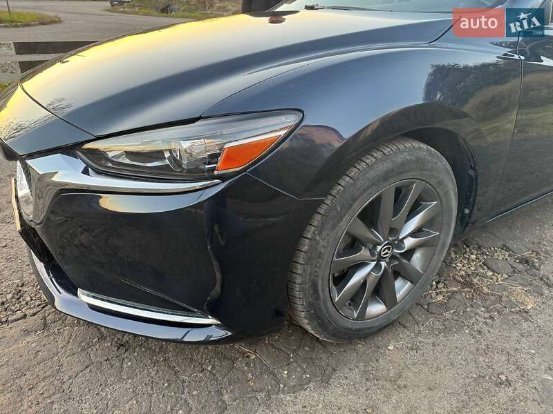 Седан Mazda 6 2018 в Львове