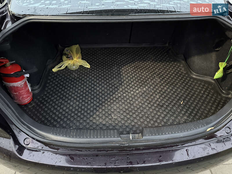 Седан Mazda 6 2007 в Киеве