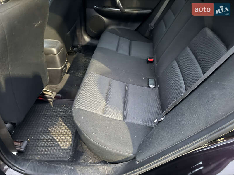 Седан Mazda 6 2007 в Киеве