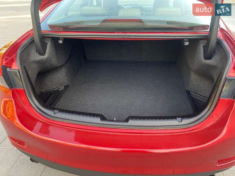 Седан Mazda 6 2016 в Світловодську