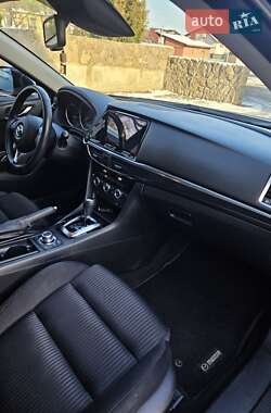 Седан Mazda 6 2014 в 