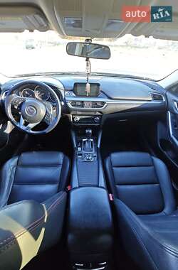 Седан Mazda 6 2015 в Житомире