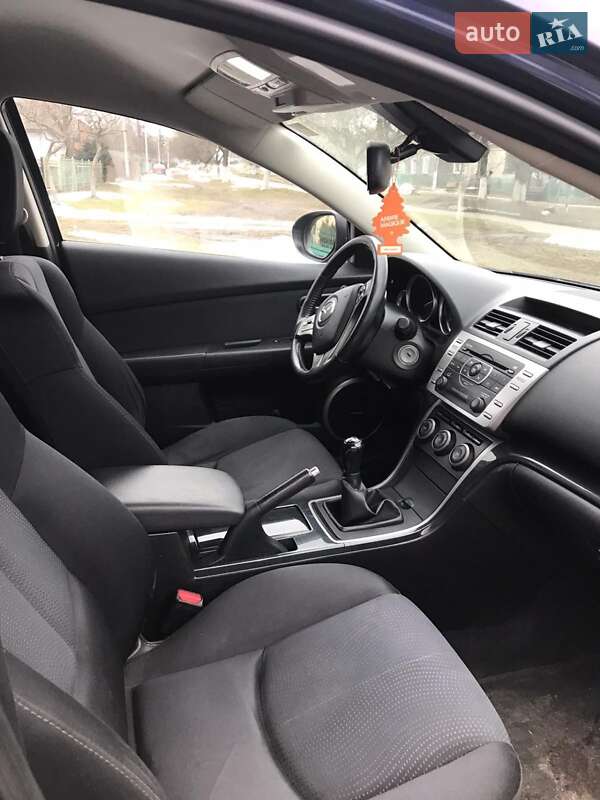 Универсал Mazda 6 2008 в Сокале