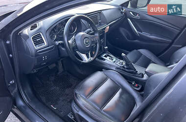 Седан Mazda 6 2013 в Днепре