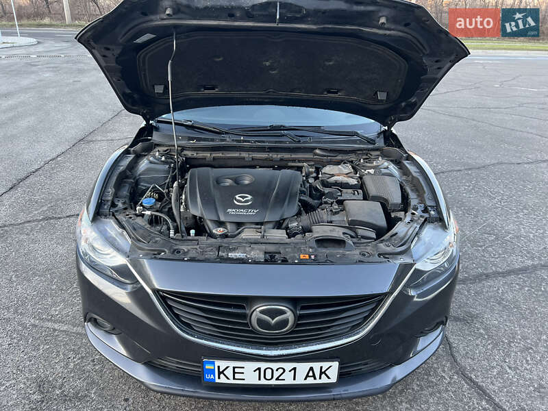 Седан Mazda 6 2013 в Днепре