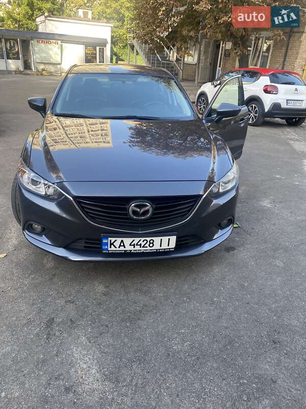 Седан Mazda 6 2013 в 