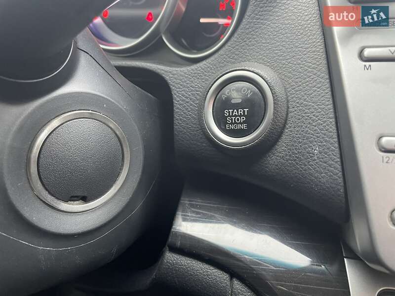 Седан Mazda 6 2009 в Запорожье