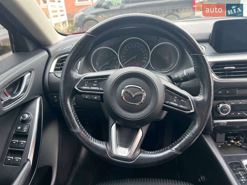 Седан Mazda 6 2016 в Нежине