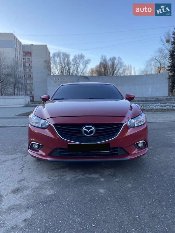 Седан Mazda 6 2015 в Днепре
