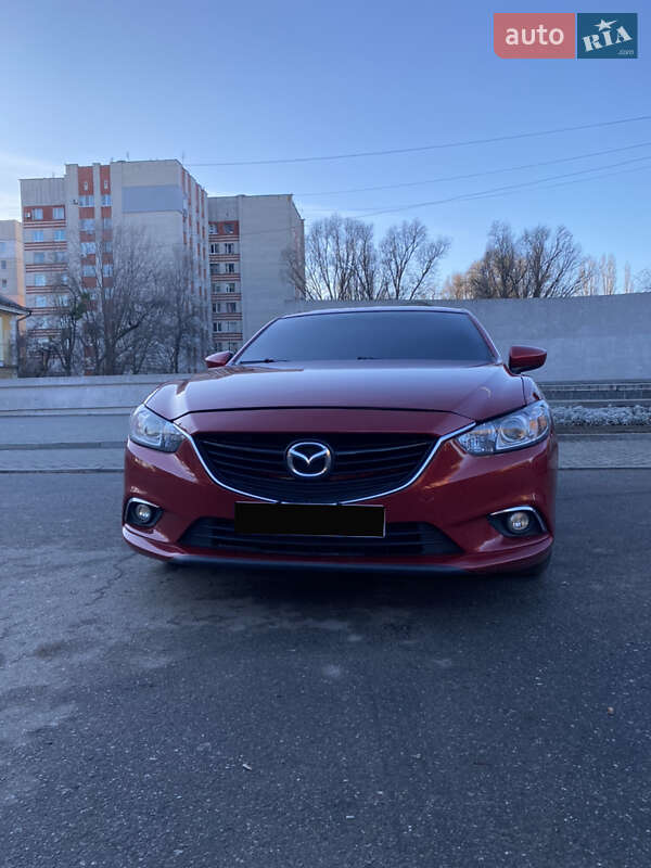 Седан Mazda 6 2015 в Днепре