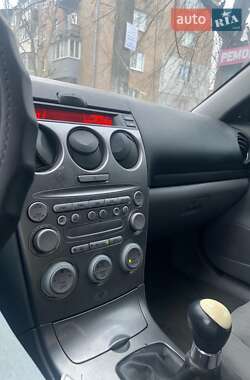 Седан Mazda 6 2004 в 