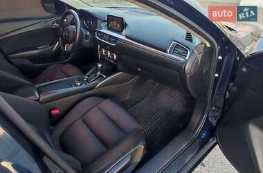 Седан Mazda 6 2015 в 