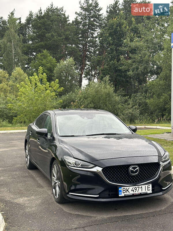 Седан Mazda 6 2018 в Львові