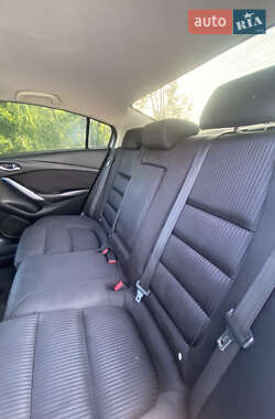 Седан Mazda 6 2013 в 