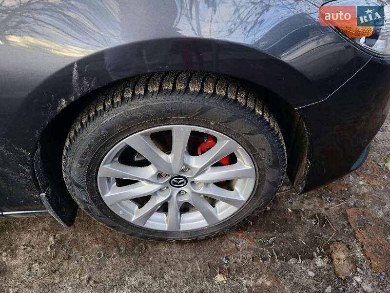Седан Mazda 6 2015 в Конотопе