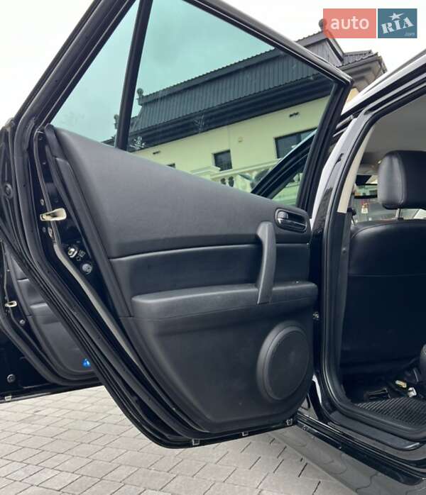 Универсал Mazda 6 2011 в Ивано-Франковске