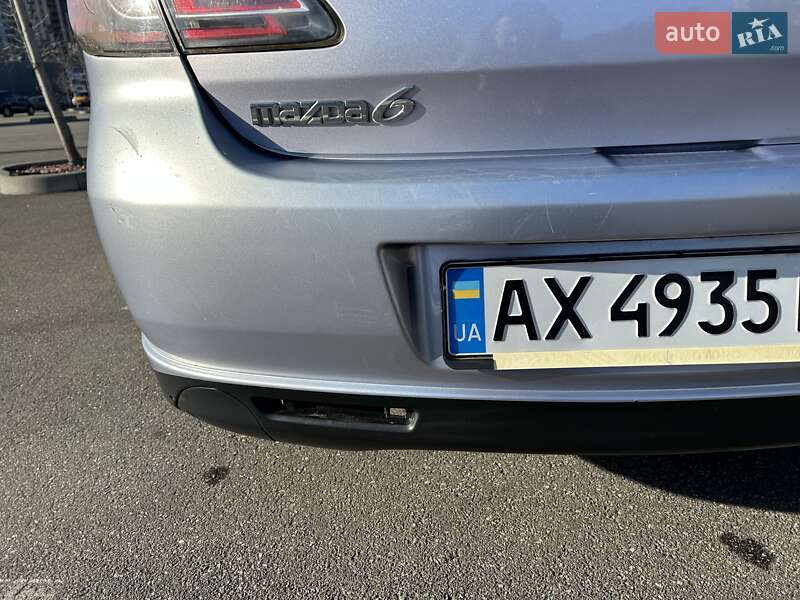 Седан Mazda 6 2009 в Карловке