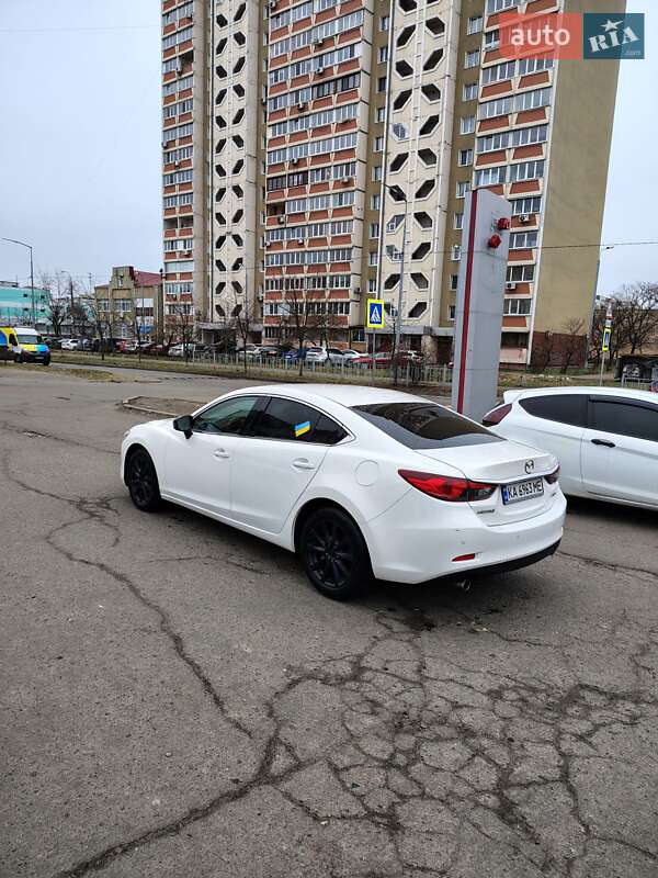 Седан Mazda 6 2013 в Киеве