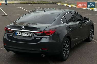Седан Mazda 6 2015 в 