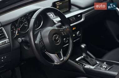 Седан Mazda 6 2015 в 