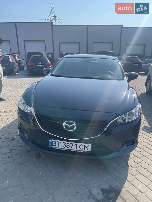 Седан Mazda 6 2016 в 