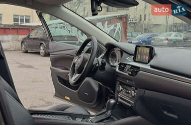 Седан Mazda 6 2015 в Киеве