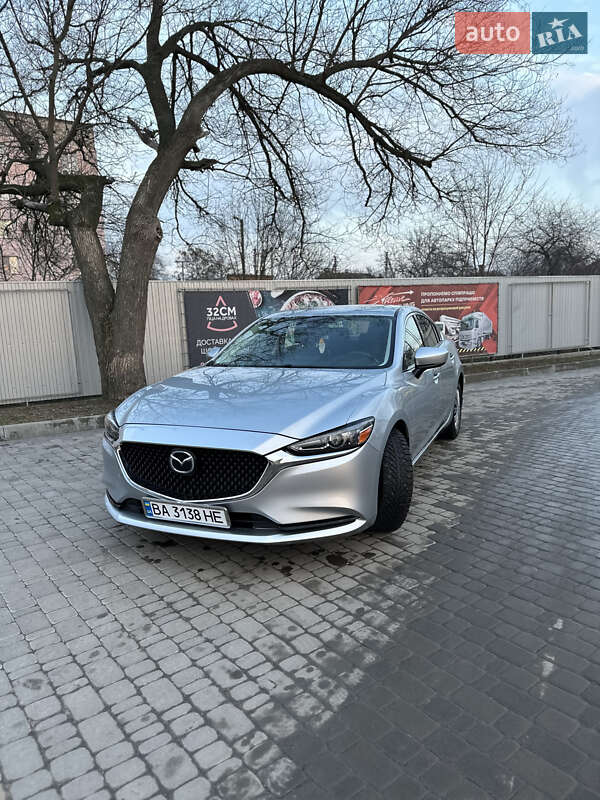 Седан Mazda 6 2018 в Кропивницком