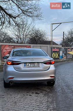 Седан Mazda 6 2018 в 