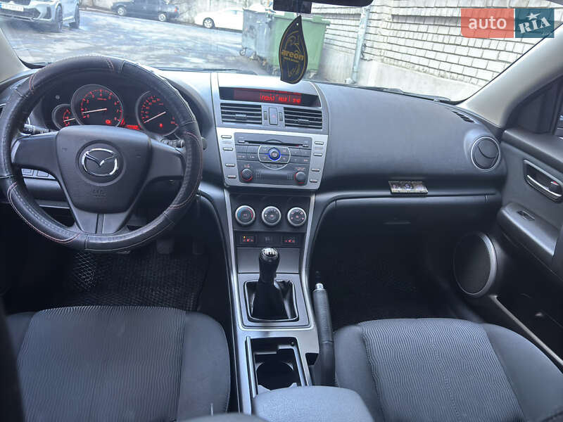 Седан Mazda 6 2009 в Днепре