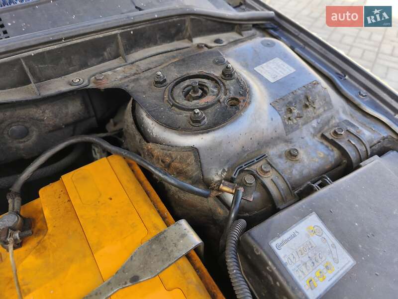 Лифтбек Mazda 6 2004 в Днепре